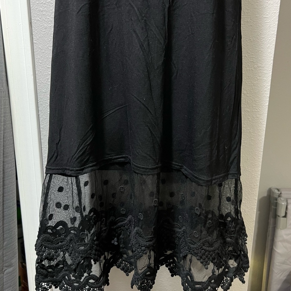 Three Bird Nest Black Slip - Picture 2 of 10